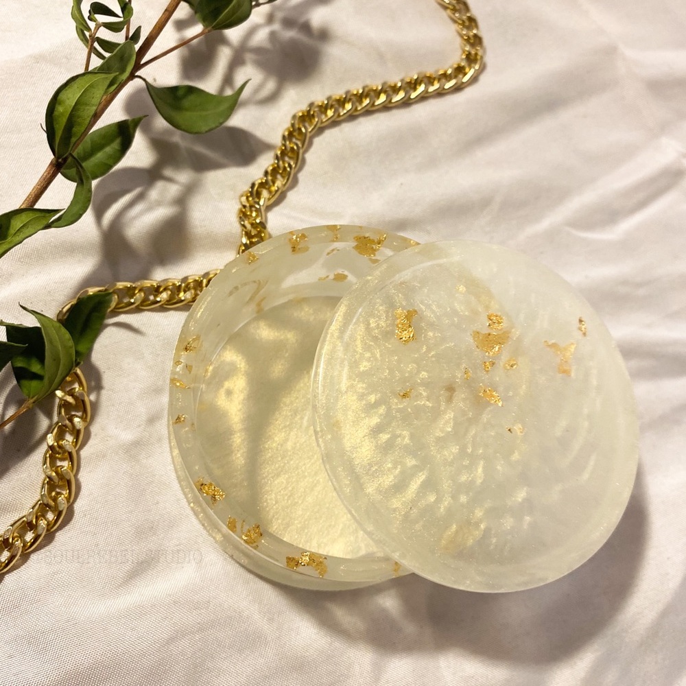 Round Jewelry Box